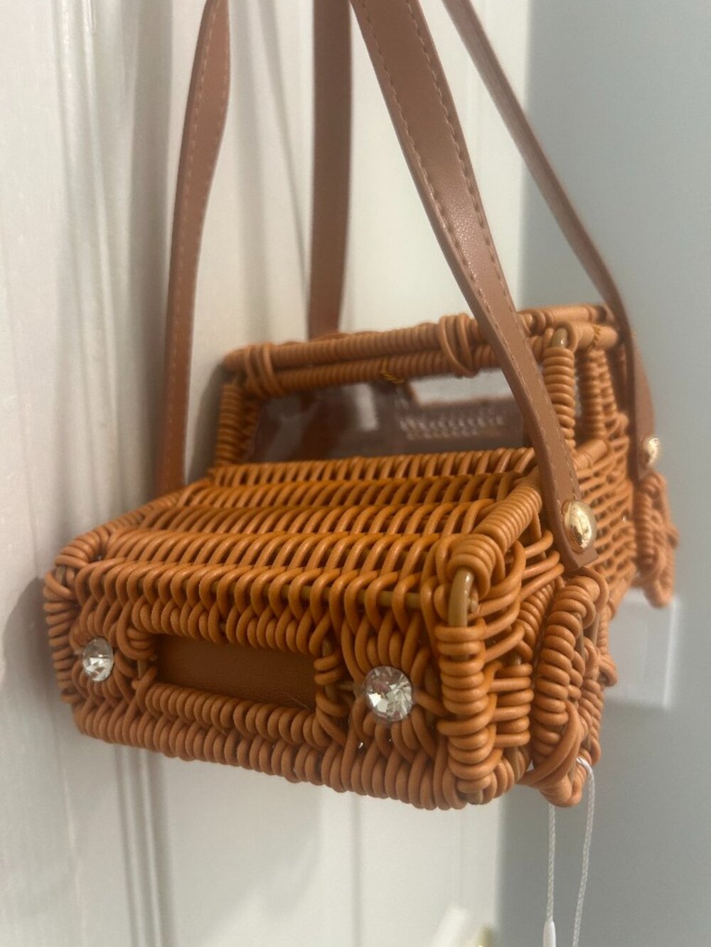 Tommy Bahama Woven Rattan Straw Wicker Jeep Car Truck Bag NWT - Picture 2 of 8